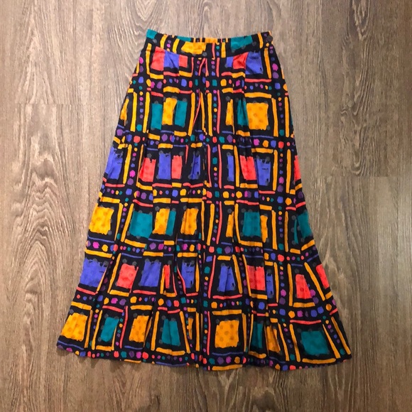 Vintage Abstract Pattern Circle Skirt - Picture 3 of 14